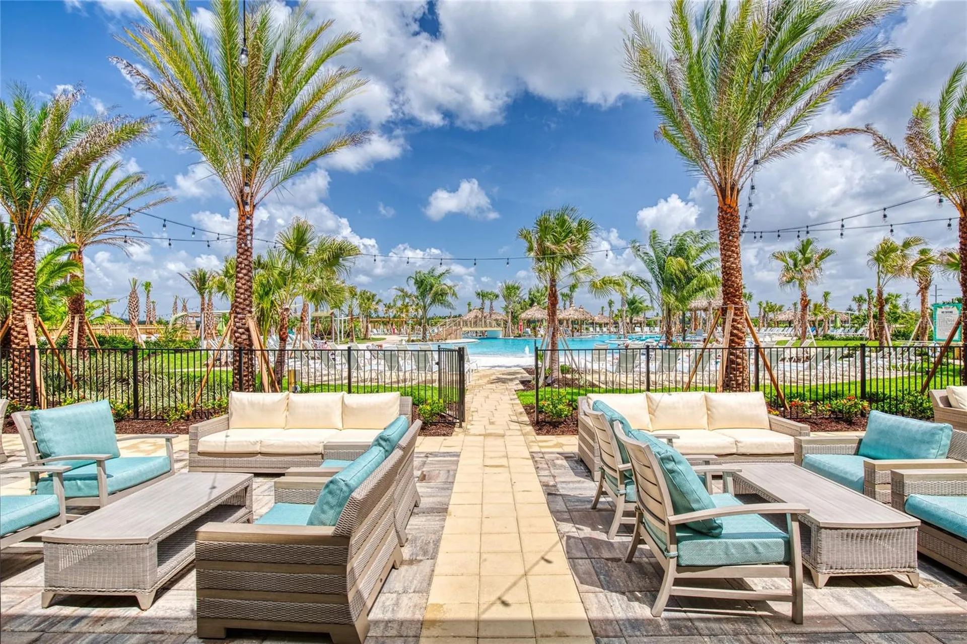 672 Hang Loose Way Daytona Beach FL 32124
