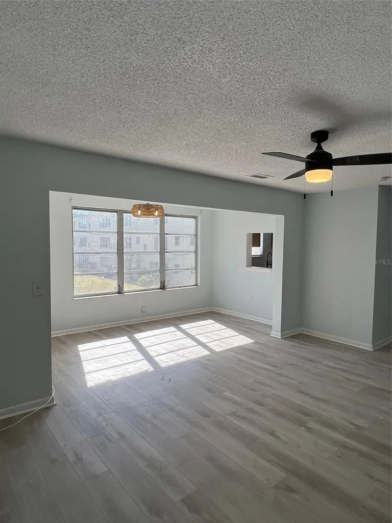 5750 80th Street N St Petersburg FL 33709