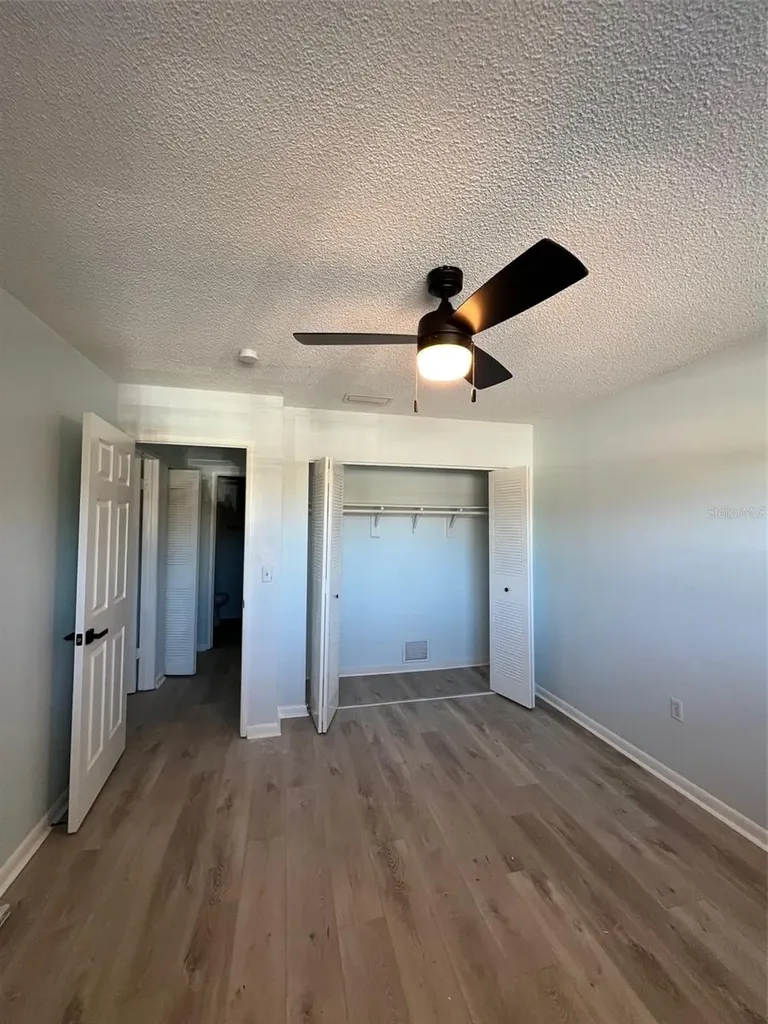 5750 80th Street N St Petersburg FL 33709