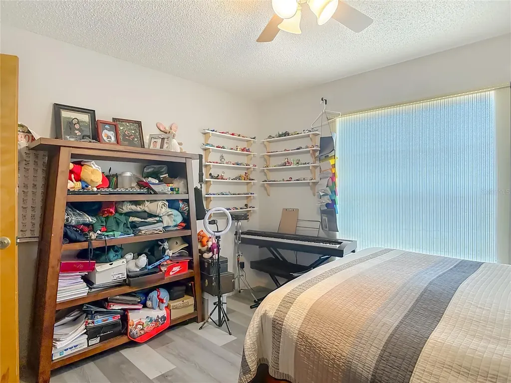 2091 Oldham Avenue Deltona FL 32725