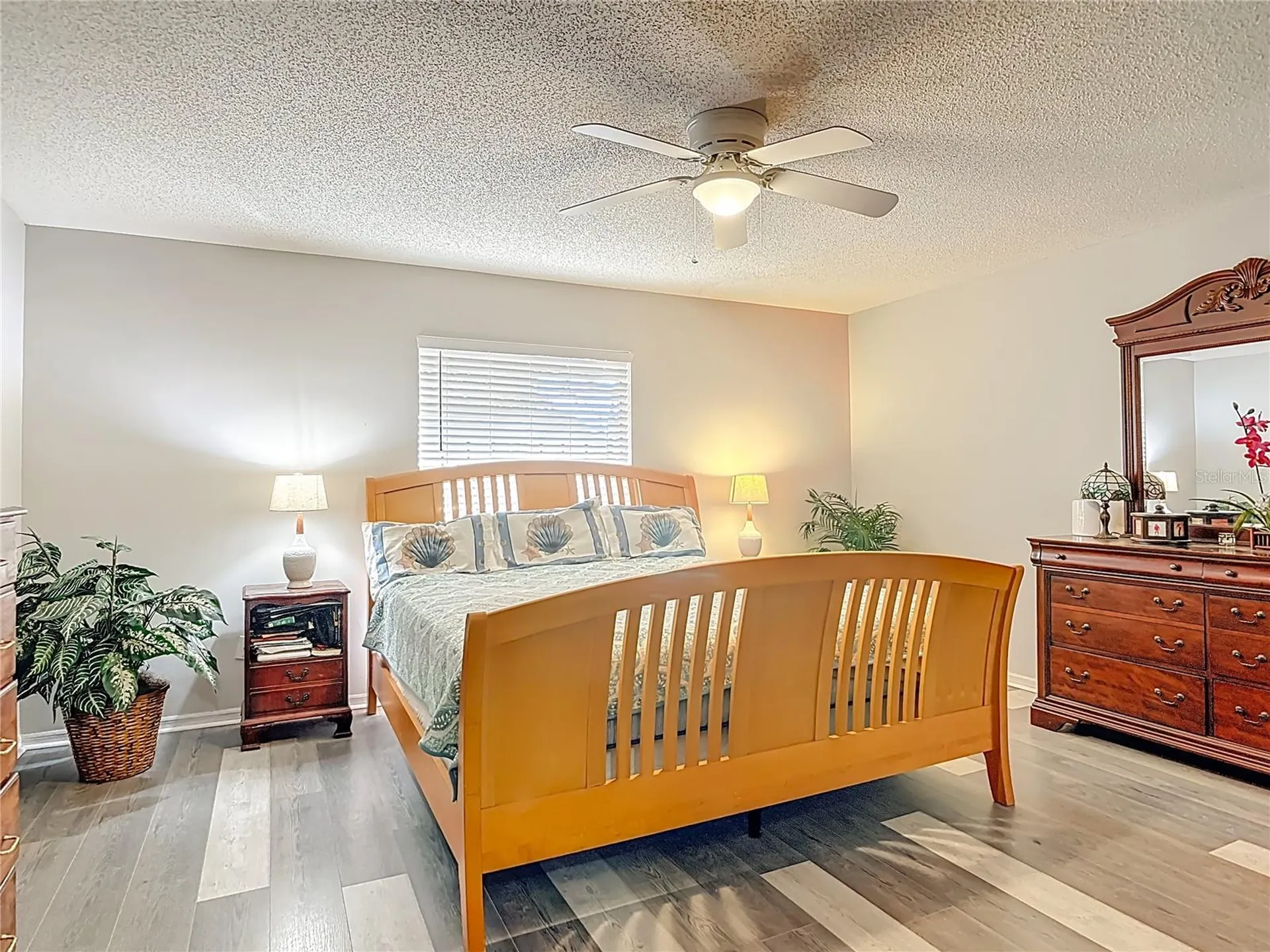2091 Oldham Avenue Deltona FL 32725