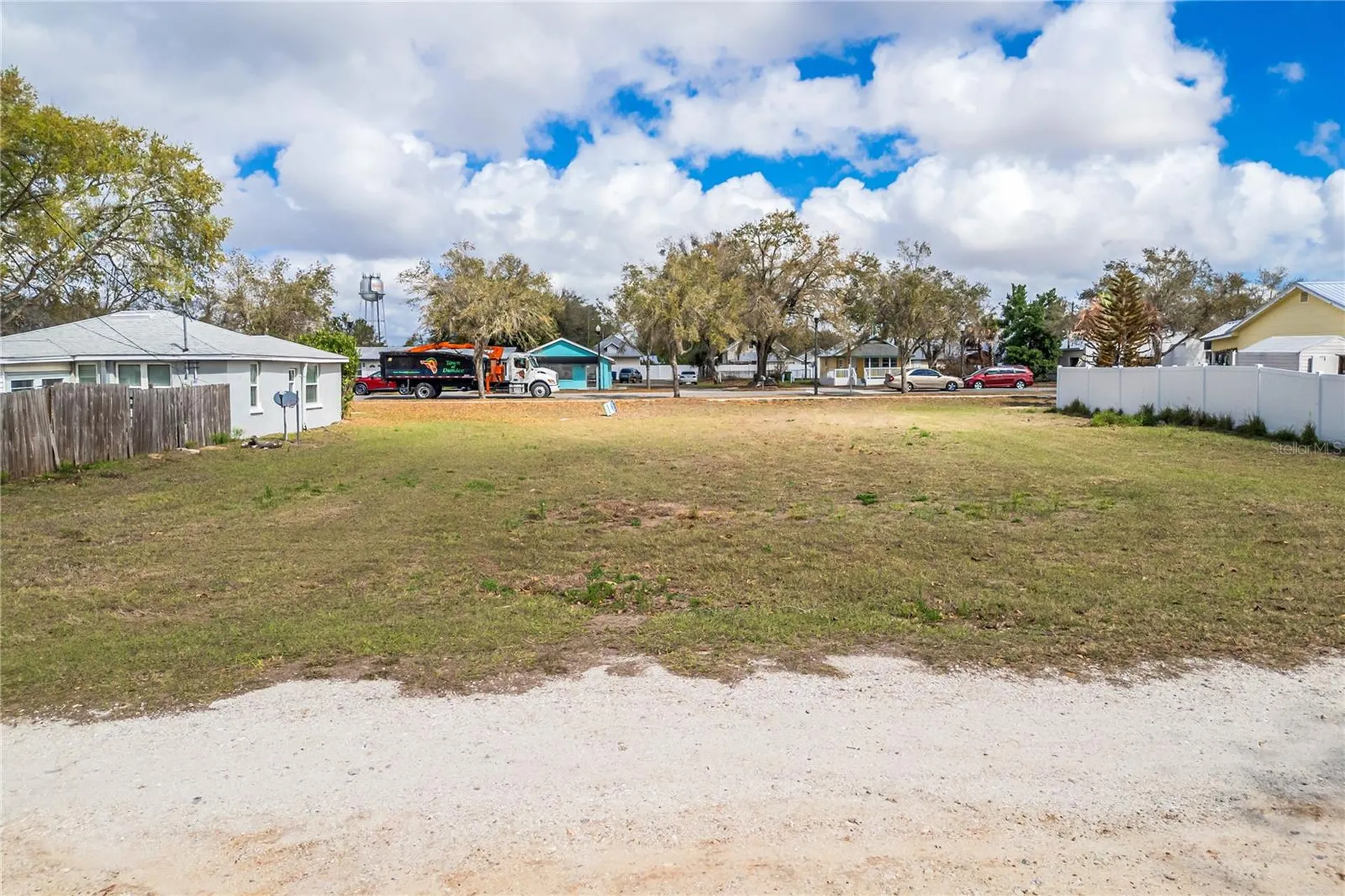 Main Street Dundee FL 33838