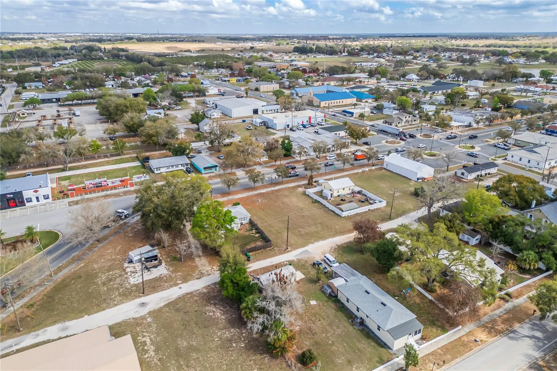 Main Street Dundee FL 33838