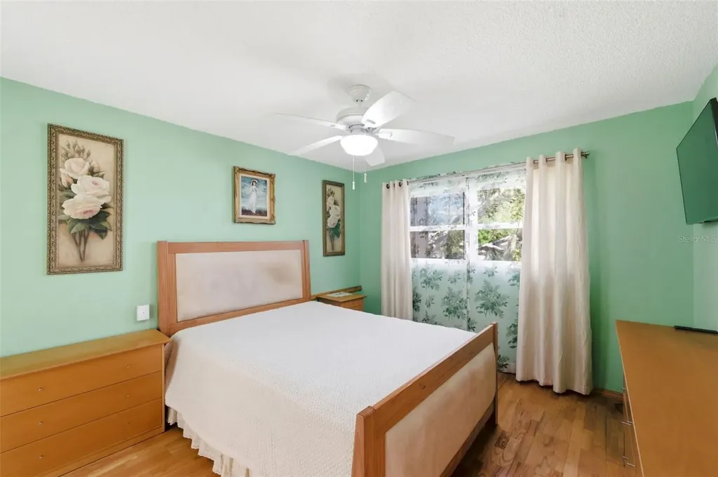 11485 Oakhurst Road Largo FL 33774