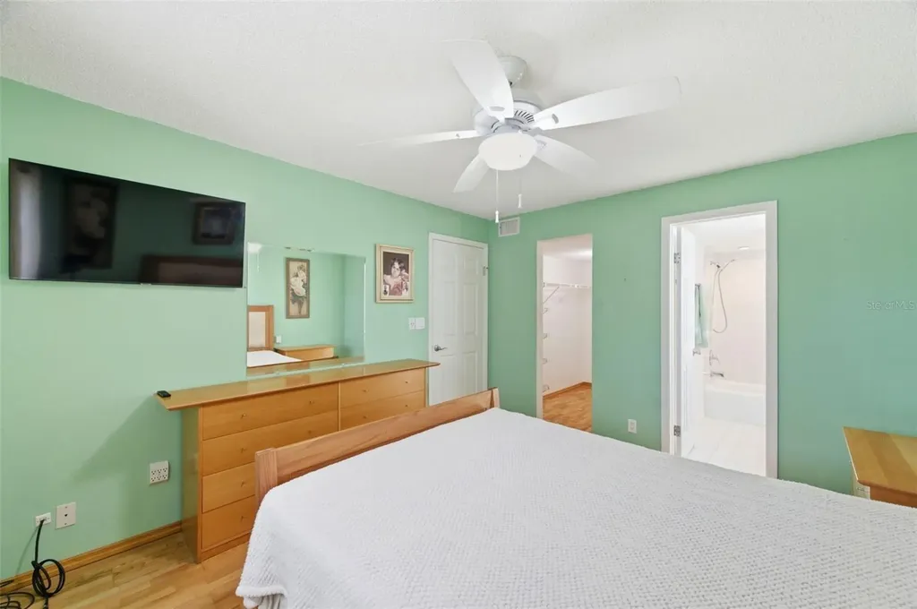 11485 Oakhurst Road Largo FL 33774