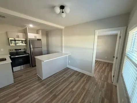8701 N Willow Avenue Tampa FL 33604