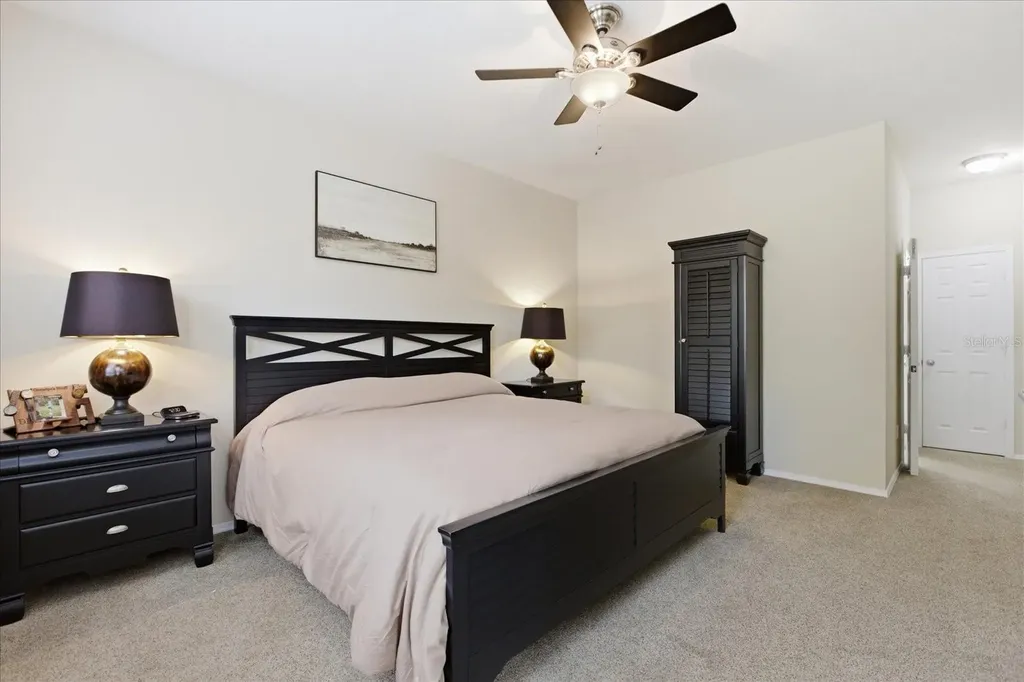 20900 Oldenburg Loop Mount Dora FL 32757