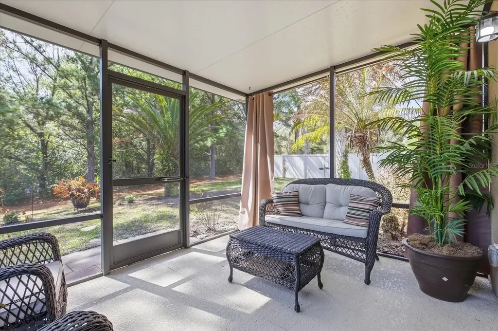 20900 Oldenburg Loop Mount Dora FL 32757