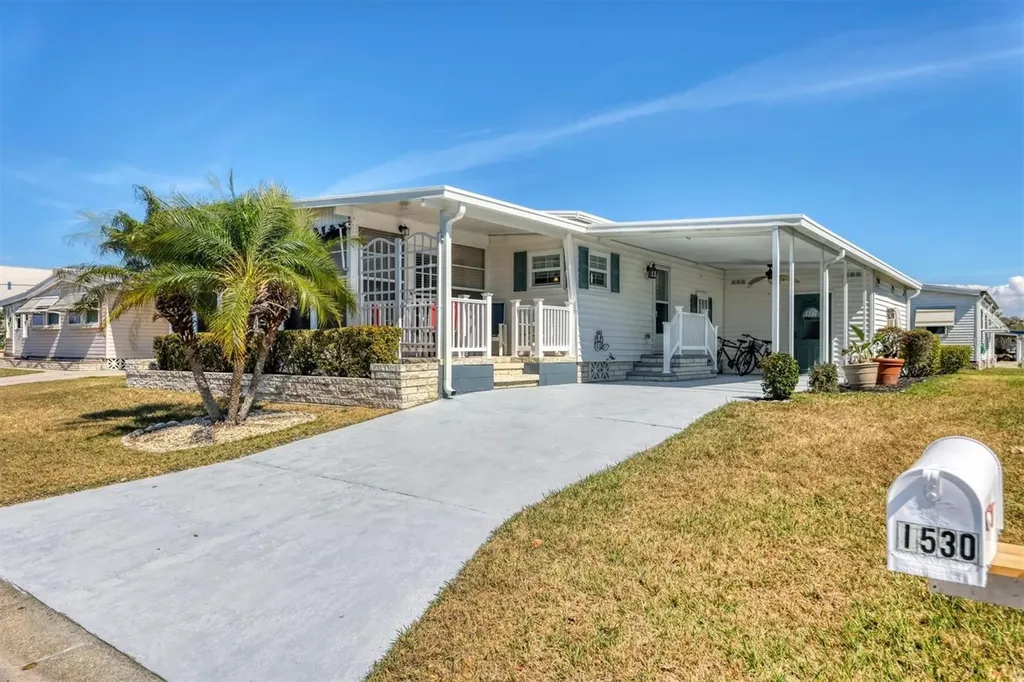 1530 45th Avenue Drive E Ellenton FL 34222