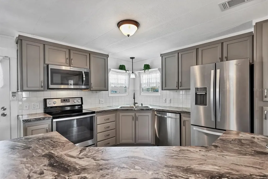 1530 45th Avenue Drive E Ellenton FL 34222