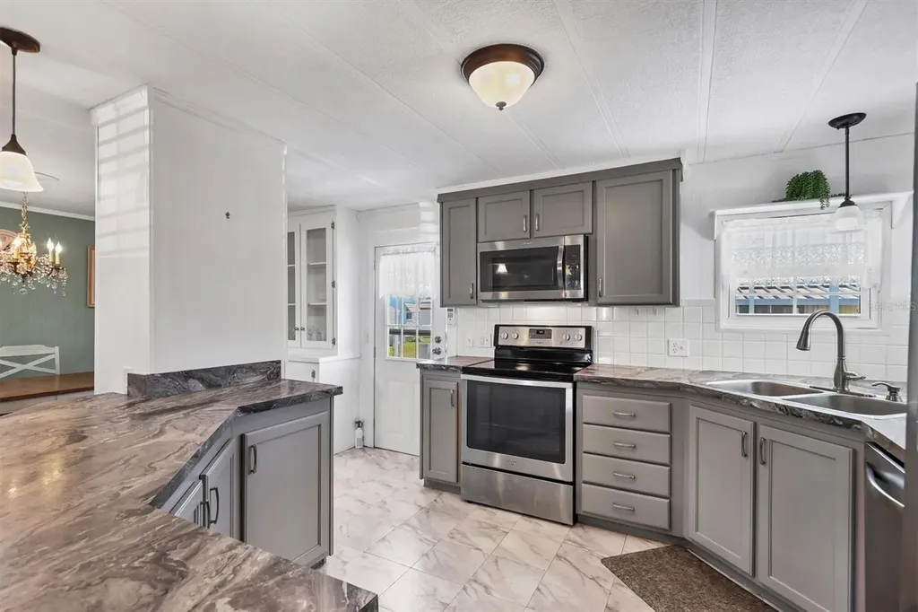 1530 45th Avenue Drive E Ellenton FL 34222