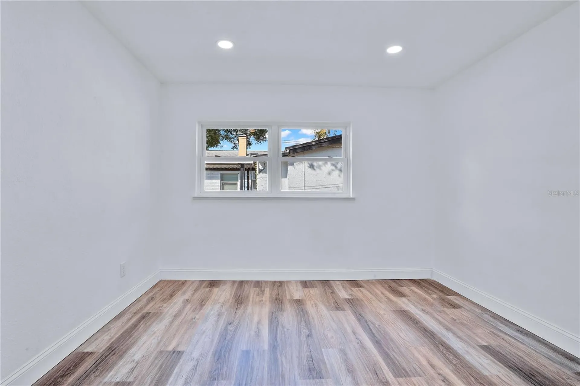 1499 Wilton Avenue Orlando FL 32805