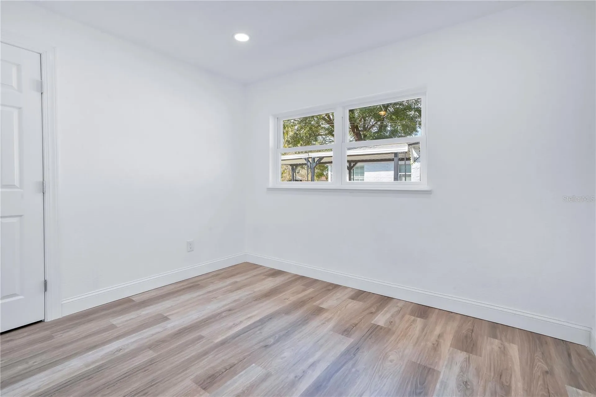 1499 Wilton Avenue Orlando FL 32805