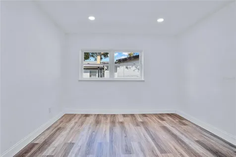 1499 Wilton Avenue Orlando FL 32805