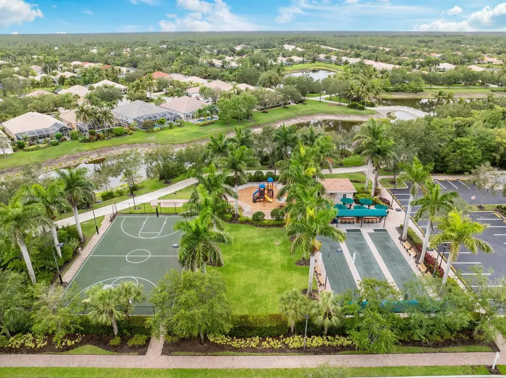 28258 Islet Trail Bonita Springs FL 34135