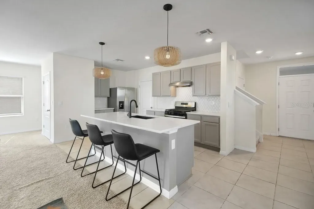 3429 Curlew Avenue Leesburg FL 34748