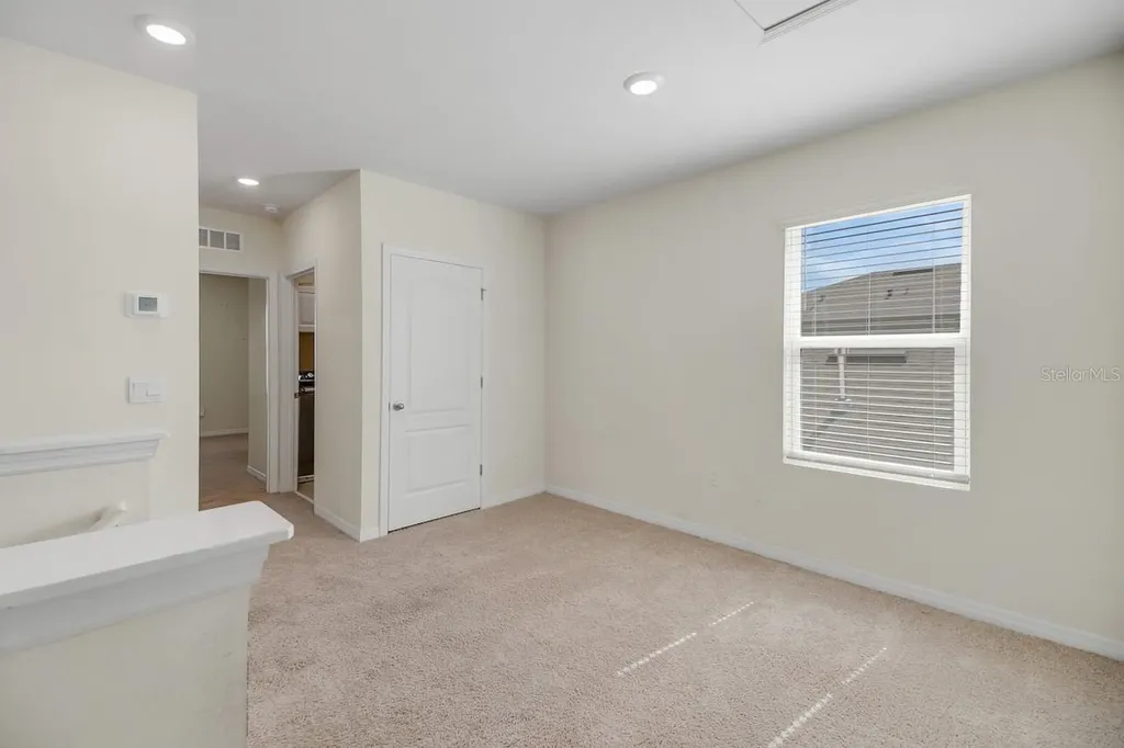 3429 Curlew Avenue Leesburg FL 34748