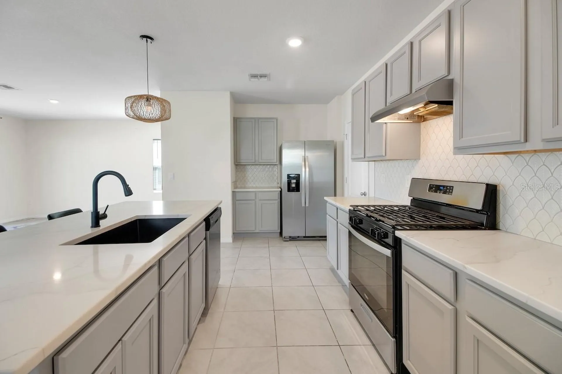 3429 Curlew Avenue Leesburg FL 34748