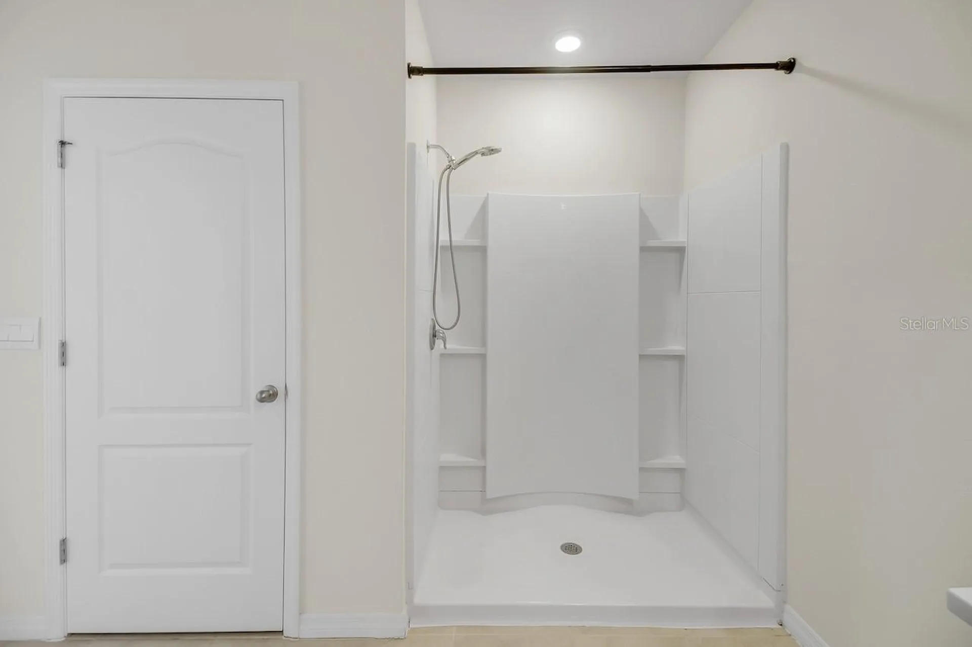 3429 Curlew Avenue Leesburg FL 34748