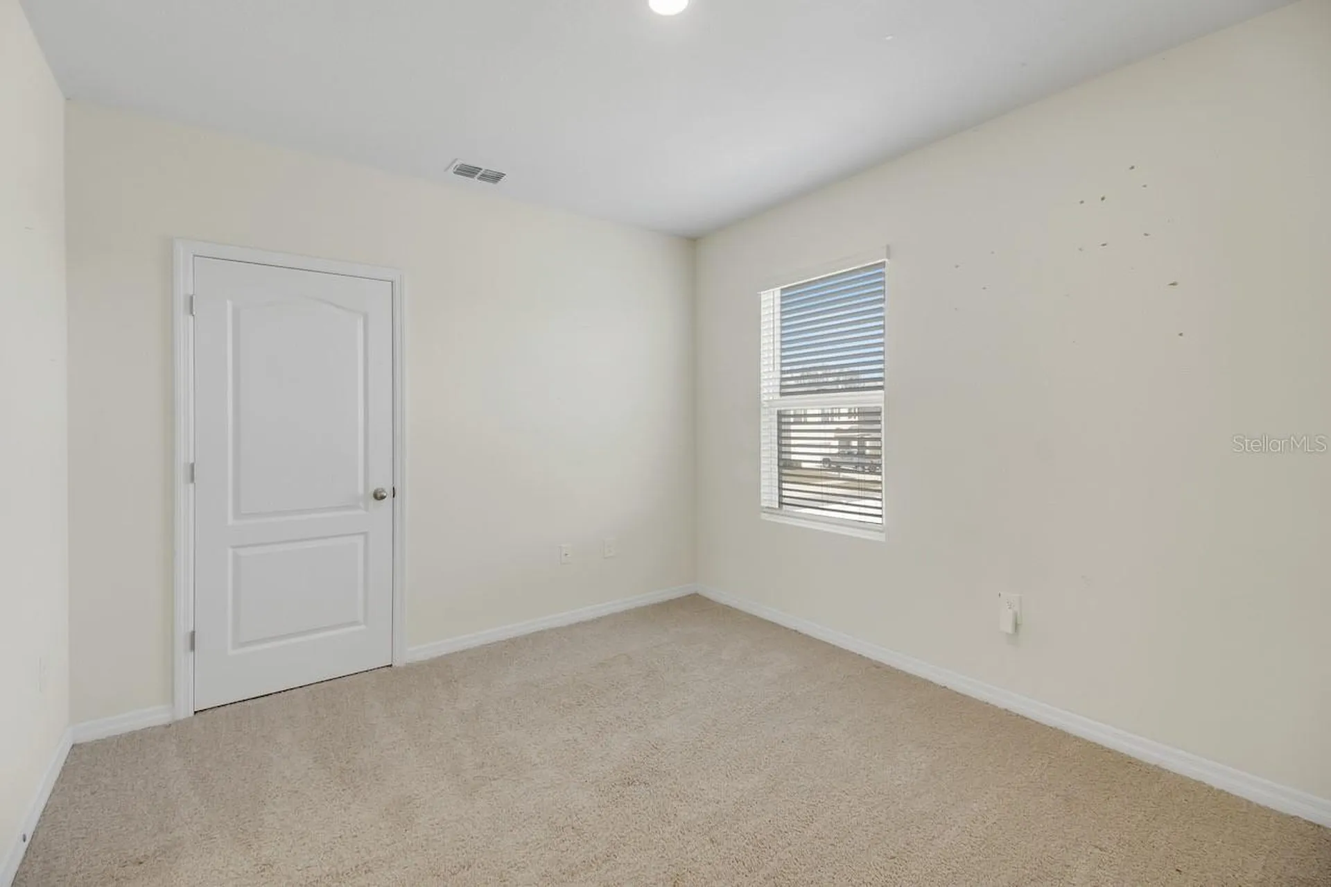 3429 Curlew Avenue Leesburg FL 34748