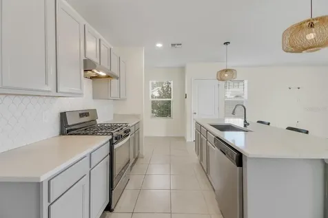3429 Curlew Avenue Leesburg FL 34748