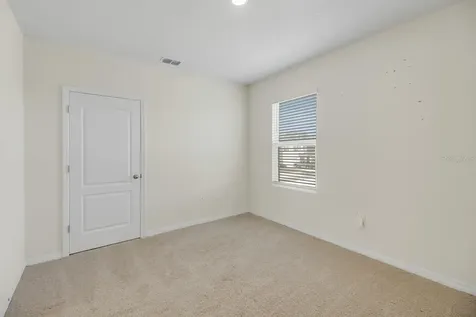 3429 Curlew Avenue Leesburg FL 34748