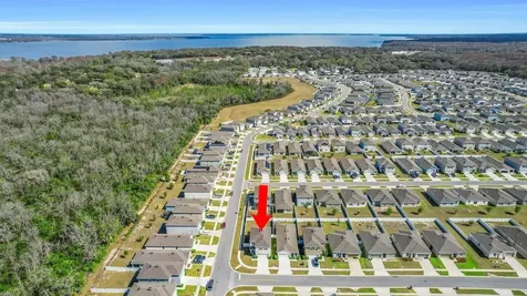 3429 Curlew Avenue Leesburg FL 34748