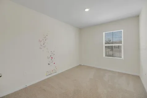 3429 Curlew Avenue Leesburg FL 34748