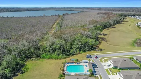 3429 Curlew Avenue Leesburg FL 34748