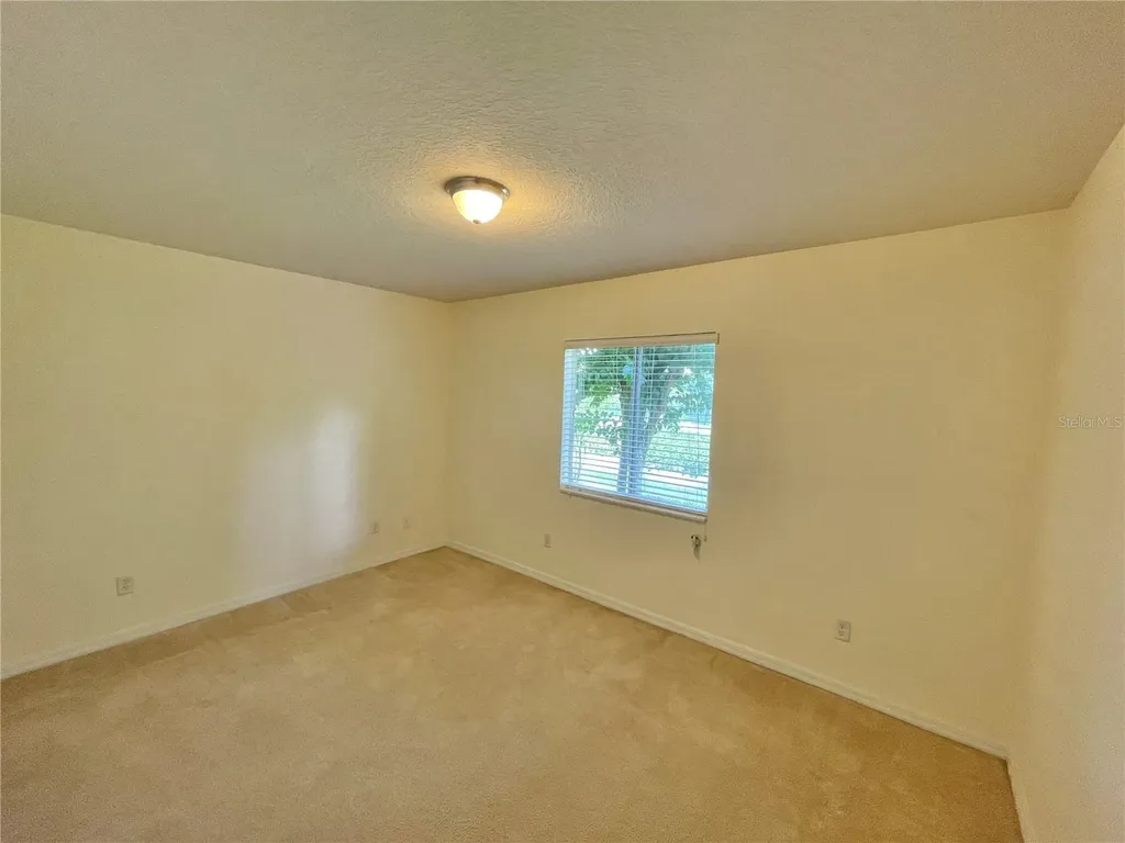 145 N Pearl Lake Causeway Altamonte Springs FL 32714