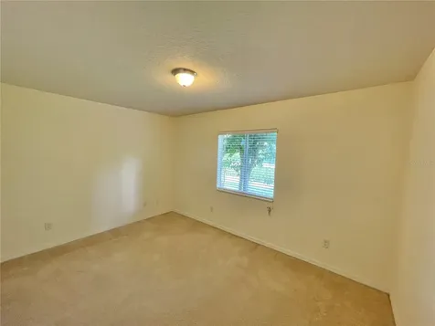145 N Pearl Lake Causeway Altamonte Springs FL 32714