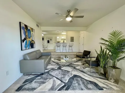 145 N Pearl Lake Causeway Altamonte Springs FL 32714