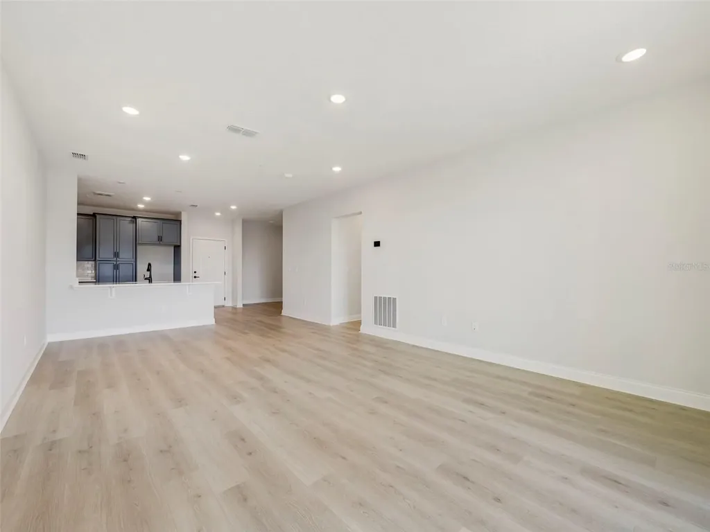 7545 Laureate Boulevard Orlando FL 32827