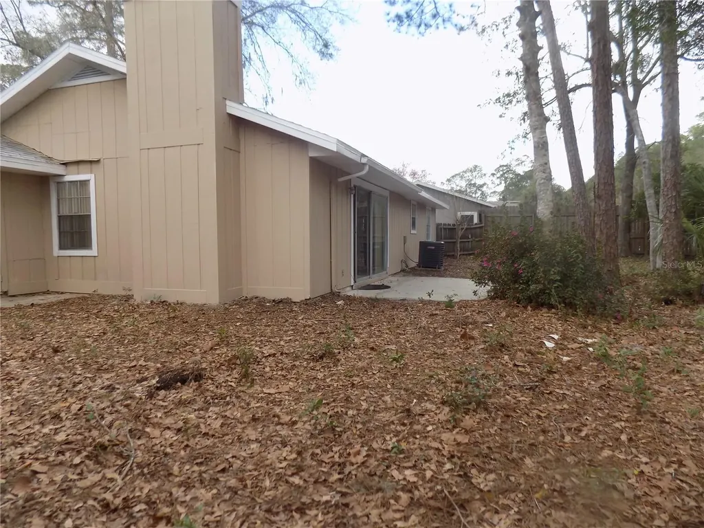 4408 NW 44 Place NW Gainesville FL 32606