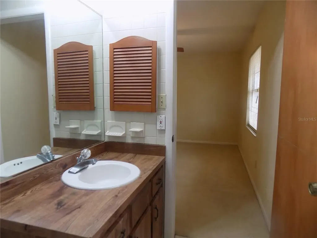 4408 NW 44 Place NW Gainesville FL 32606