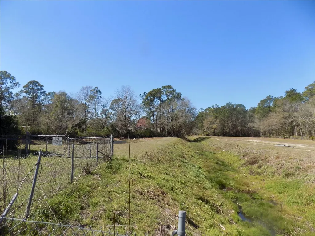 4408 NW 44 Place NW Gainesville FL 32606