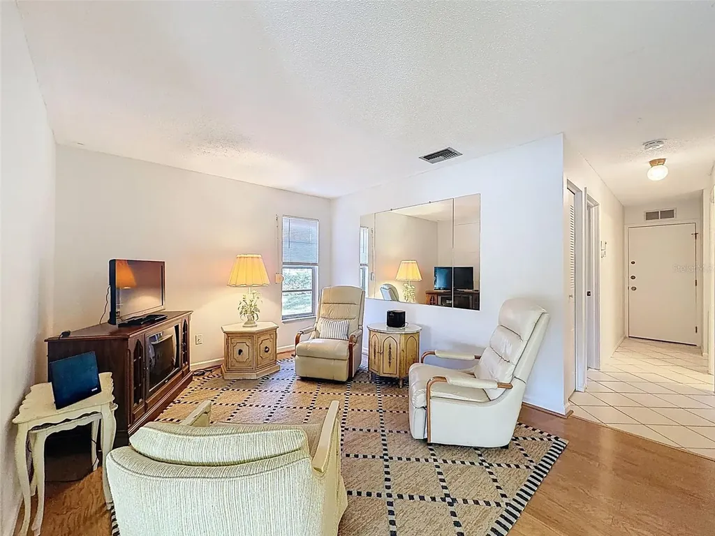 1446 Queen Anne Boulevard Palm Harbor FL 34684