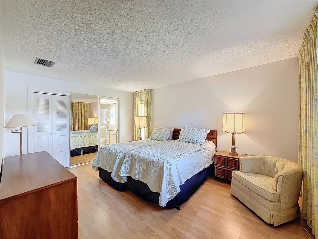 1446 Queen Anne Boulevard Palm Harbor FL 34684