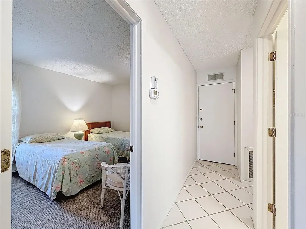 1446 Queen Anne Boulevard Palm Harbor FL 34684