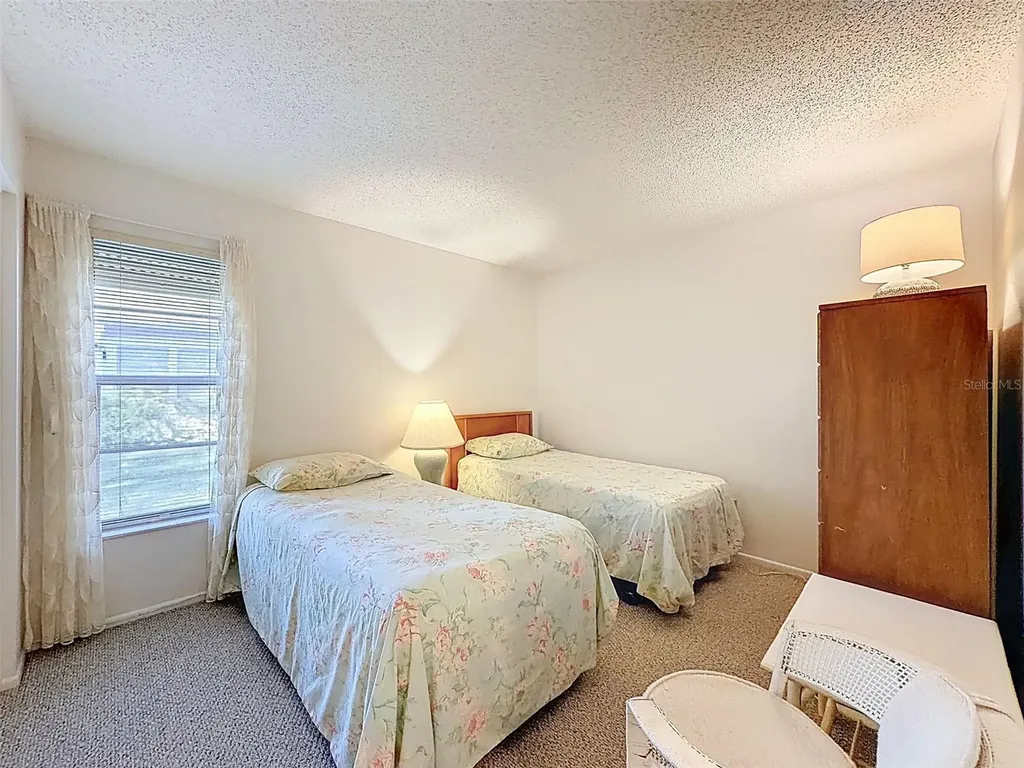 1446 Queen Anne Boulevard Palm Harbor FL 34684