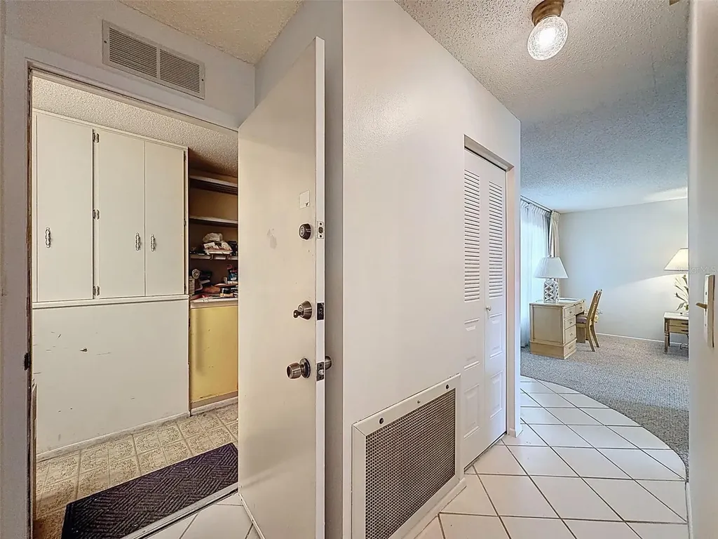 1446 Queen Anne Boulevard Palm Harbor FL 34684