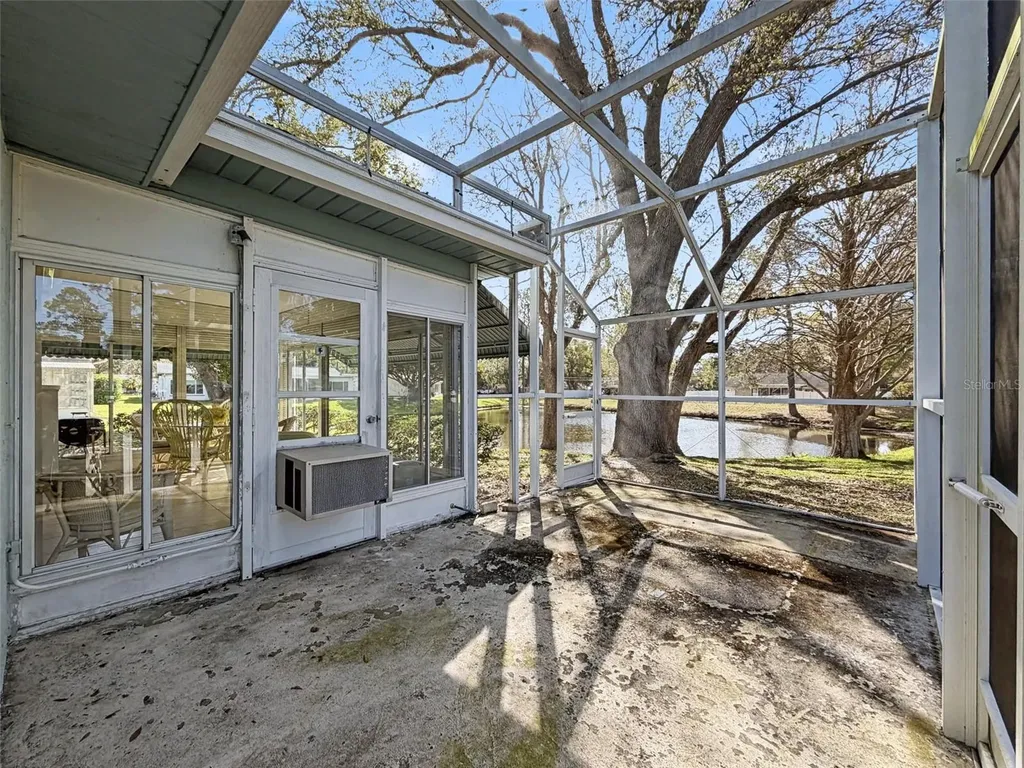 1446 Queen Anne Boulevard Palm Harbor FL 34684