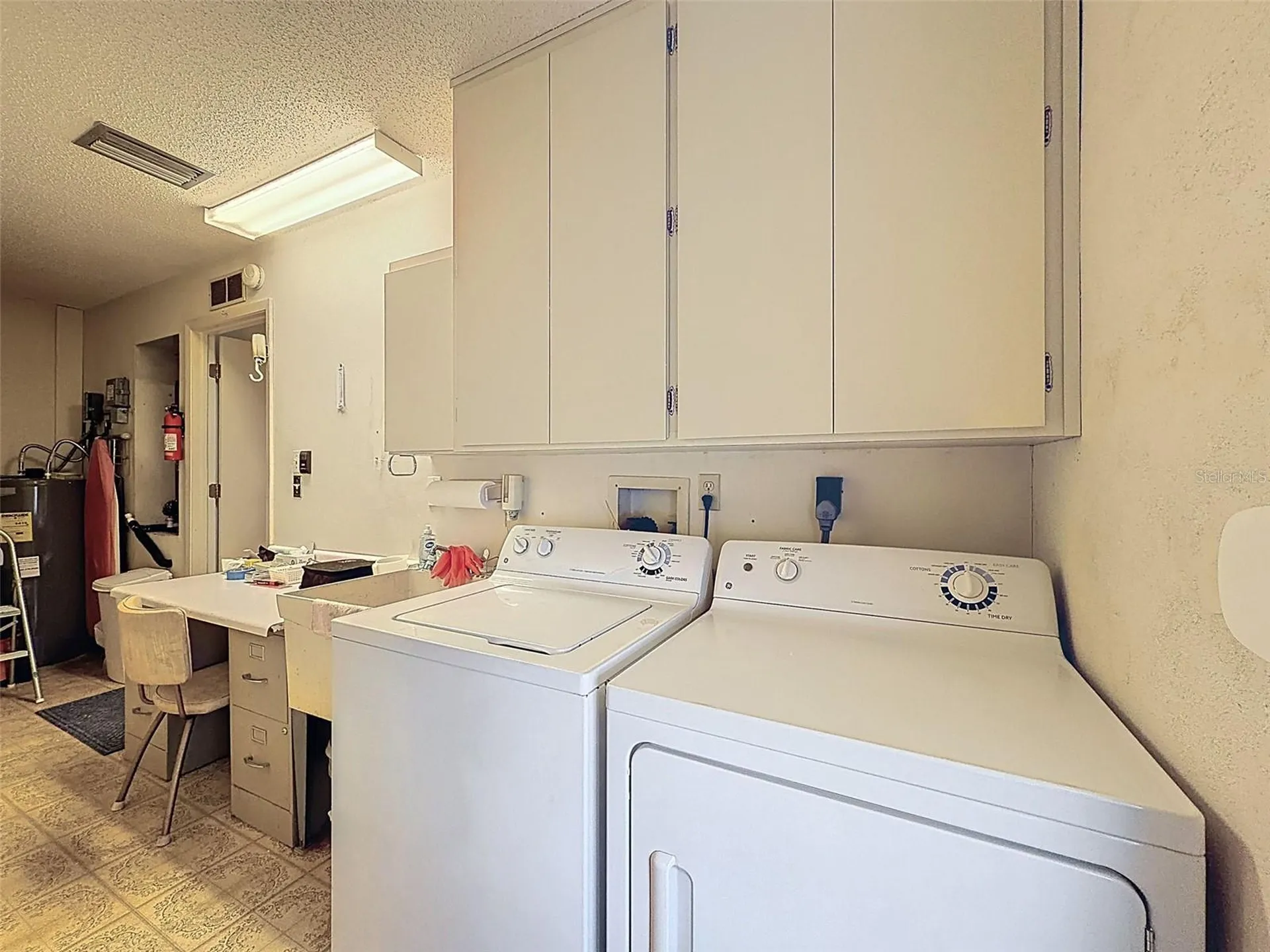 1446 Queen Anne Boulevard Palm Harbor FL 34684