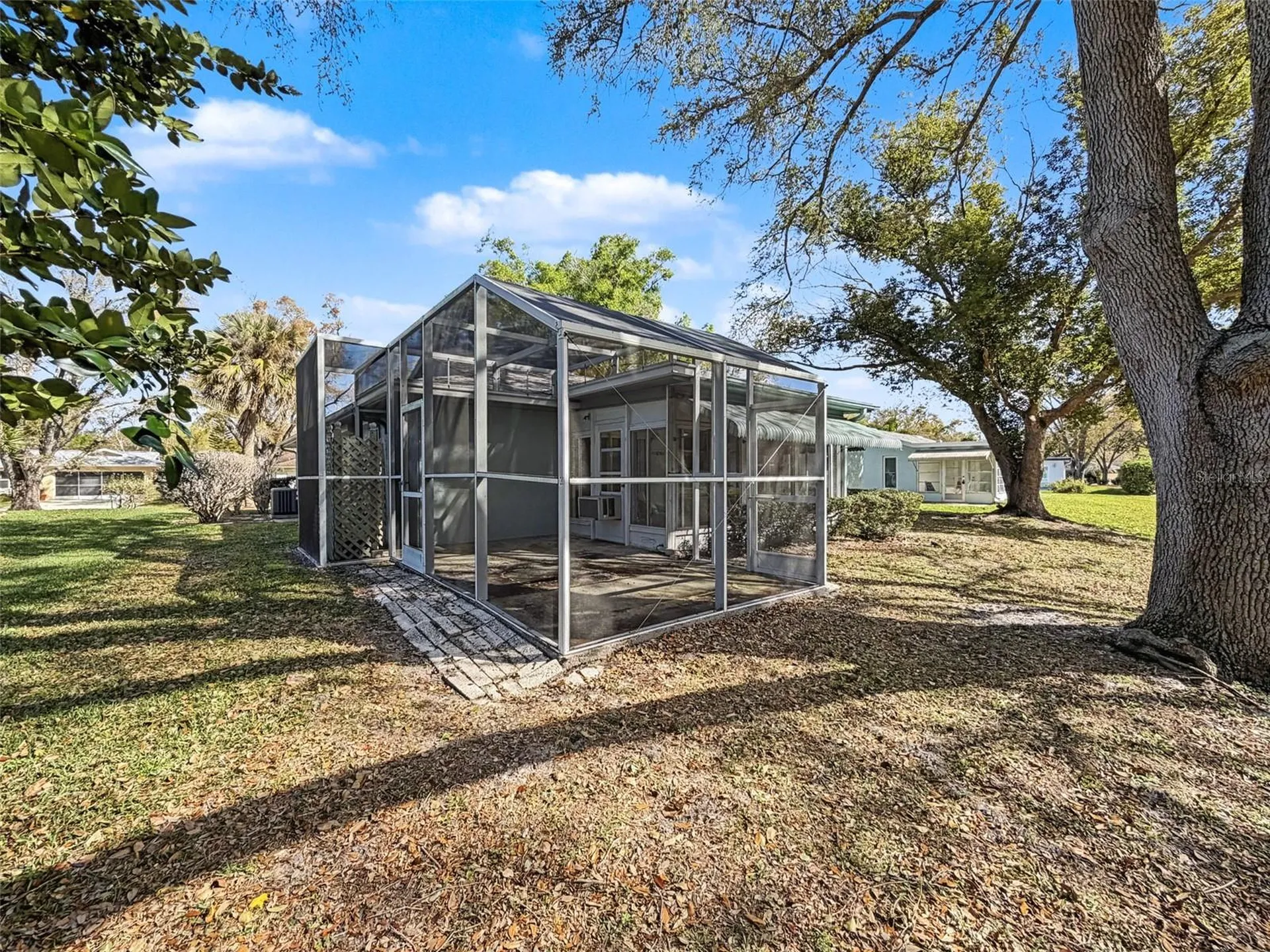 1446 Queen Anne Boulevard Palm Harbor FL 34684