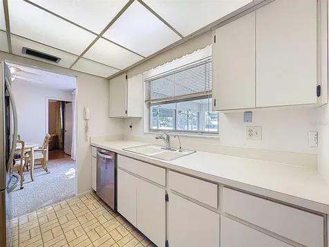 1446 Queen Anne Boulevard Palm Harbor FL 34684