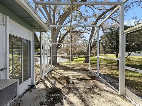 1446 Queen Anne Boulevard Palm Harbor FL 34684