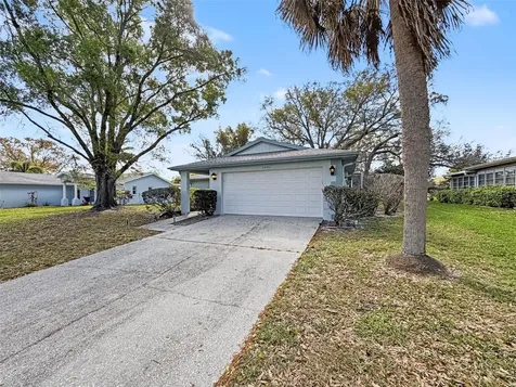 1446 Queen Anne Boulevard Palm Harbor FL 34684