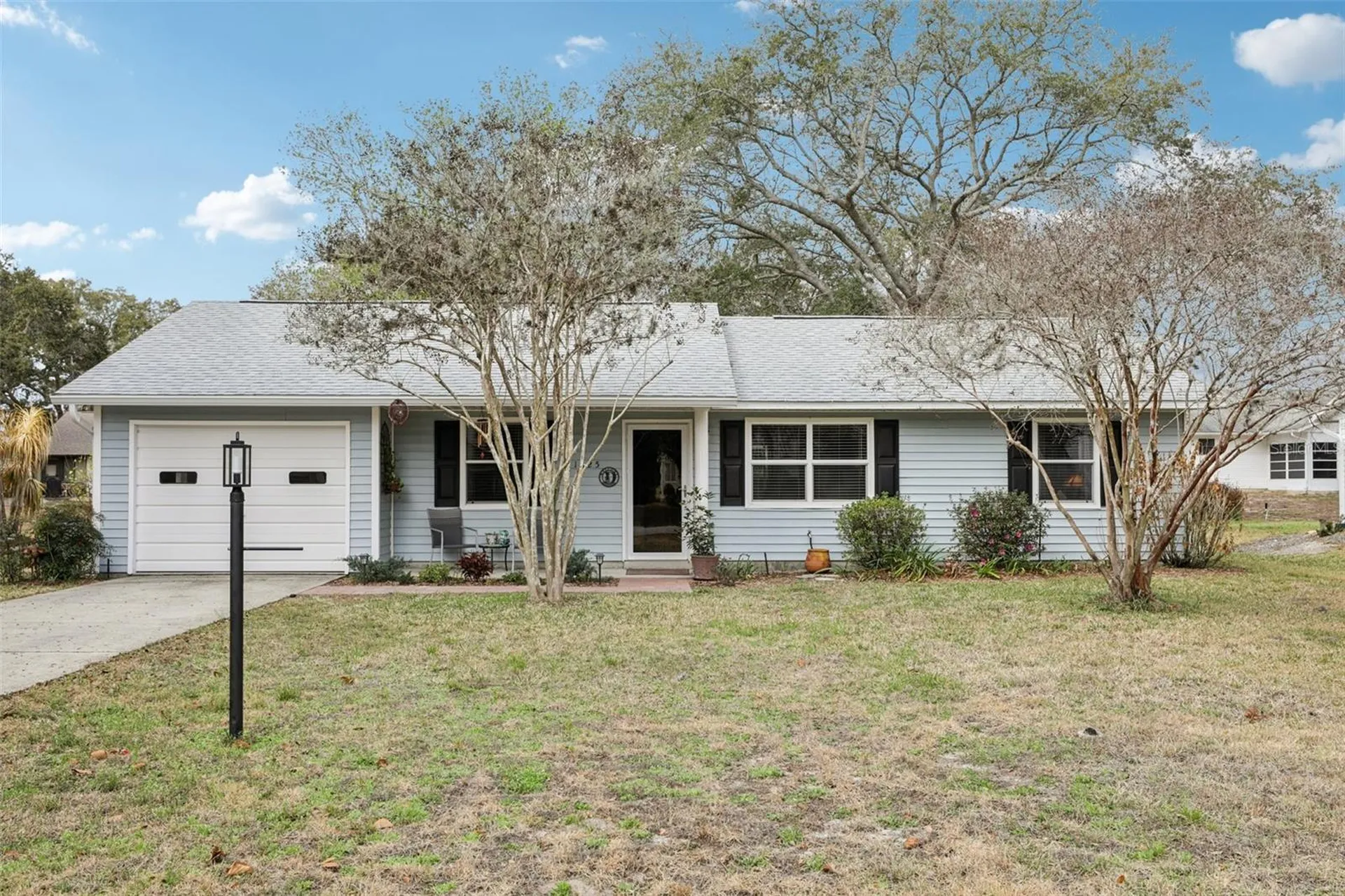 1625 New Abbey Avenue Leesburg FL 34788