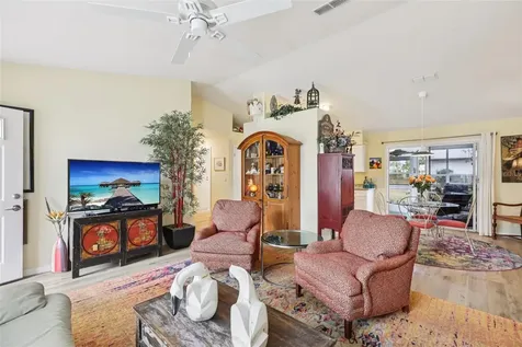 1625 New Abbey Avenue Leesburg FL 34788