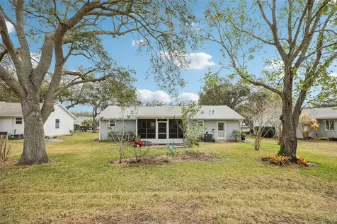 1625 New Abbey Avenue Leesburg FL 34788